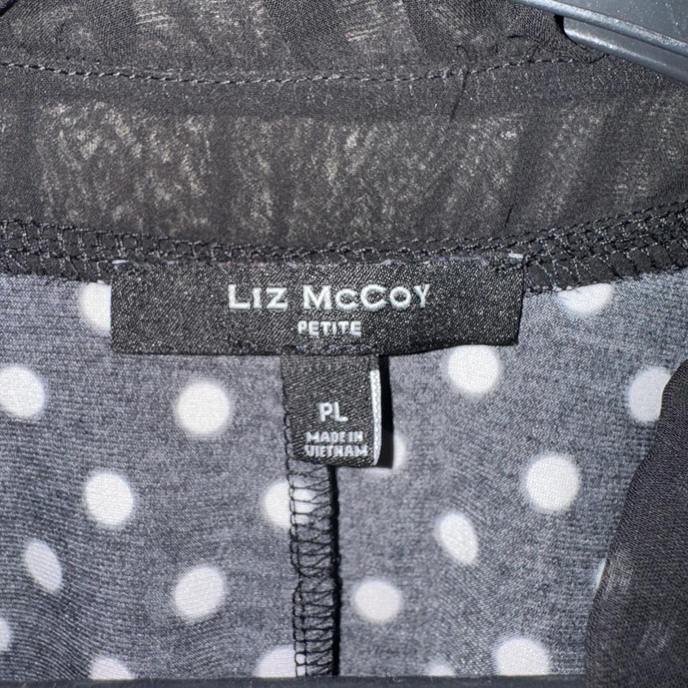 🔥SALE Elegant Black and White Polka Dot Blouse - Picture 2 of 5